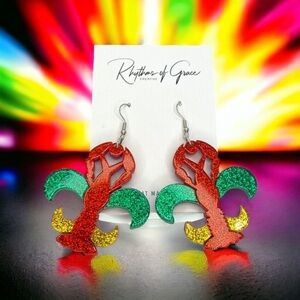 Dive into the Cajun Spirit with Fleur de Lis Crawfish Dangle Earrings! NWT
